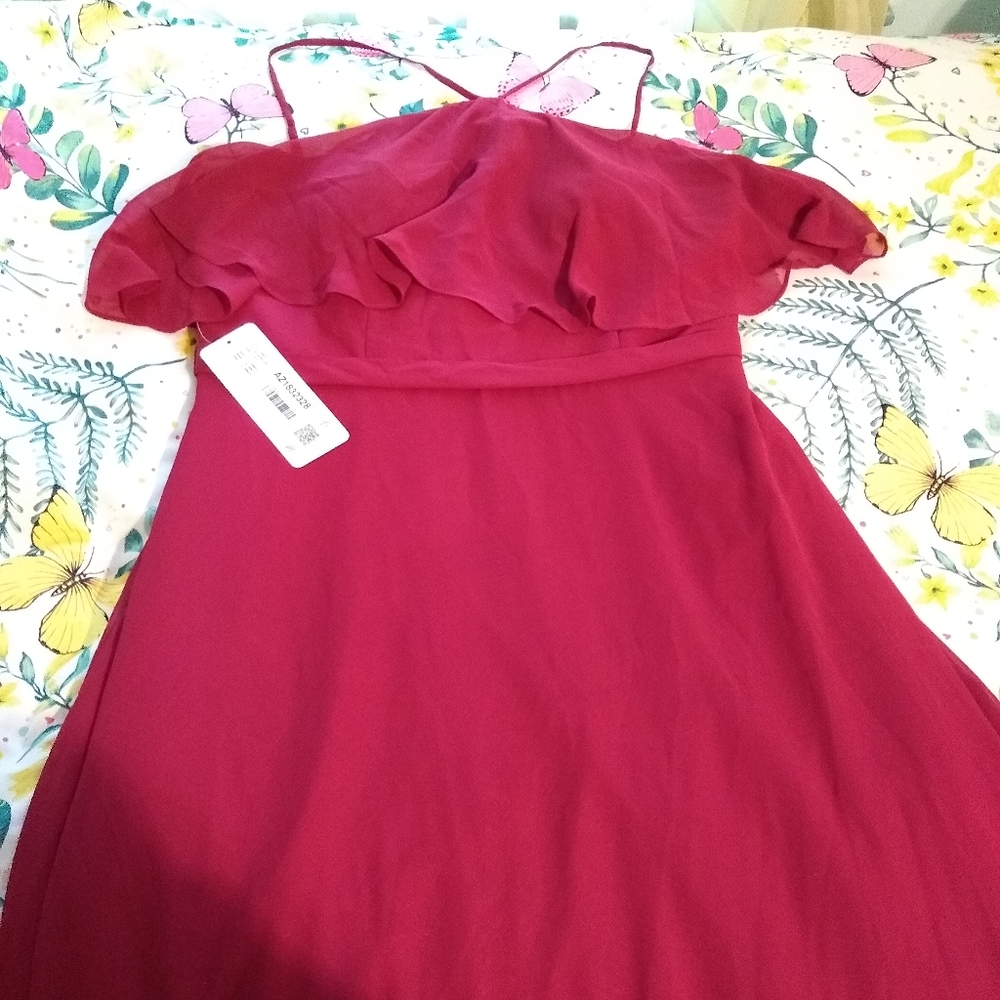 Closet clearout! NWT Azazie Amira Burgundy dress